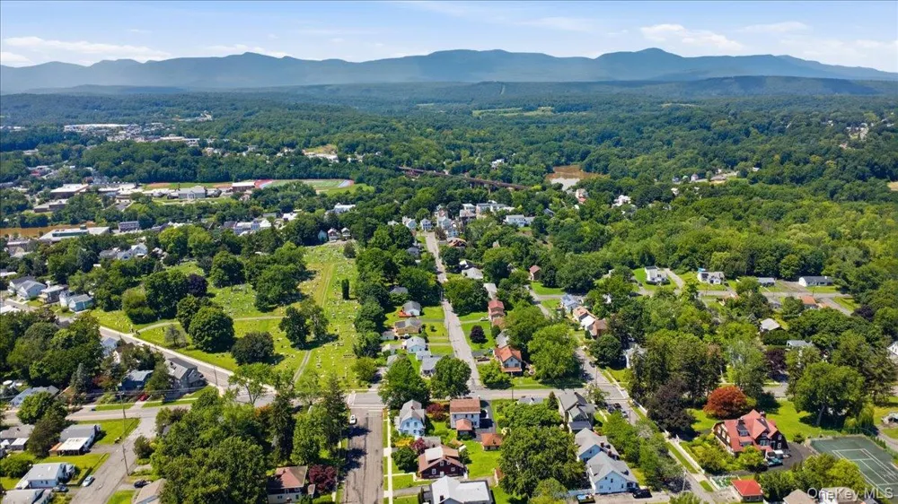 166 Spring Street Catskill, NY 12414