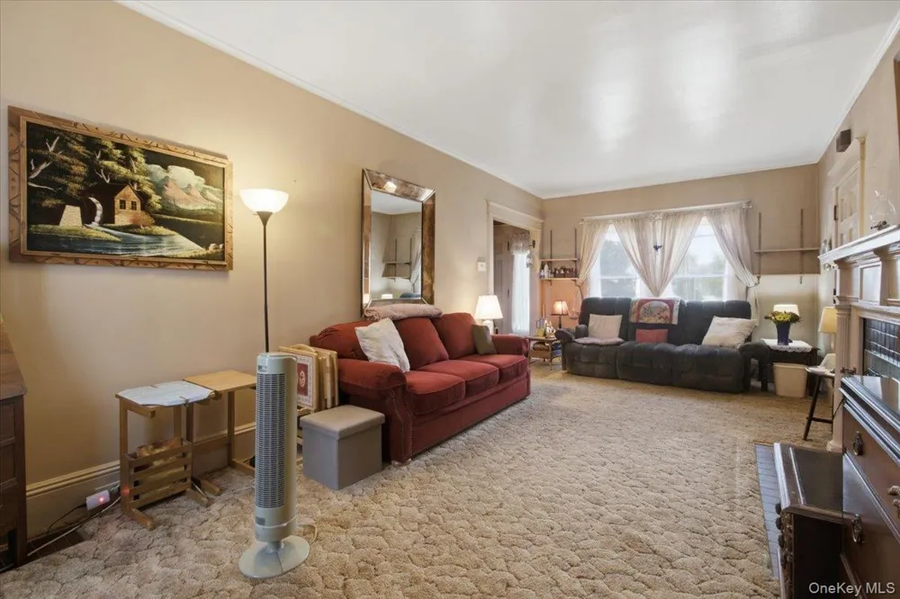 166 Spring Street Catskill, NY 12414