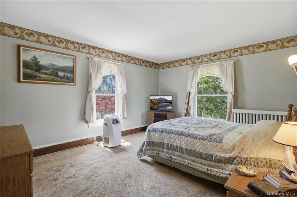 166 Spring Street Catskill, NY 12414