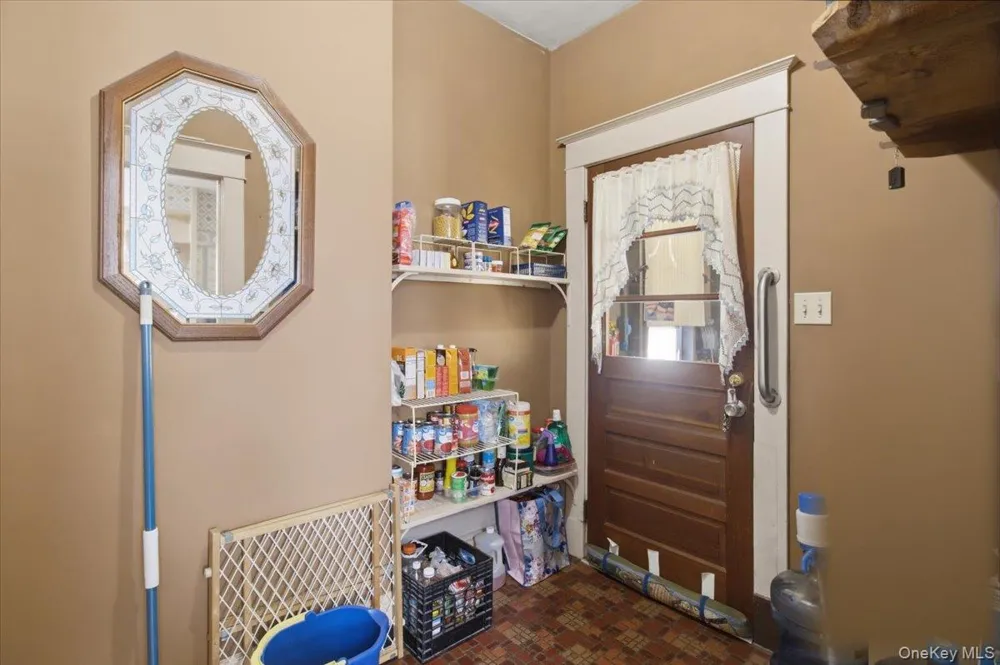 166 Spring Street Catskill, NY 12414