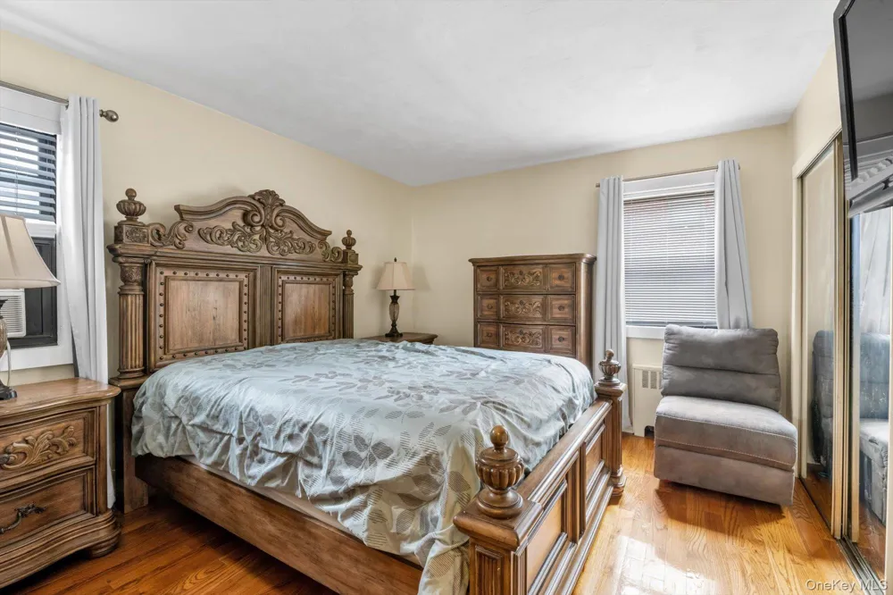 163-02 Willets Point Blvd. ##4-221 Whitestone, NY 11357