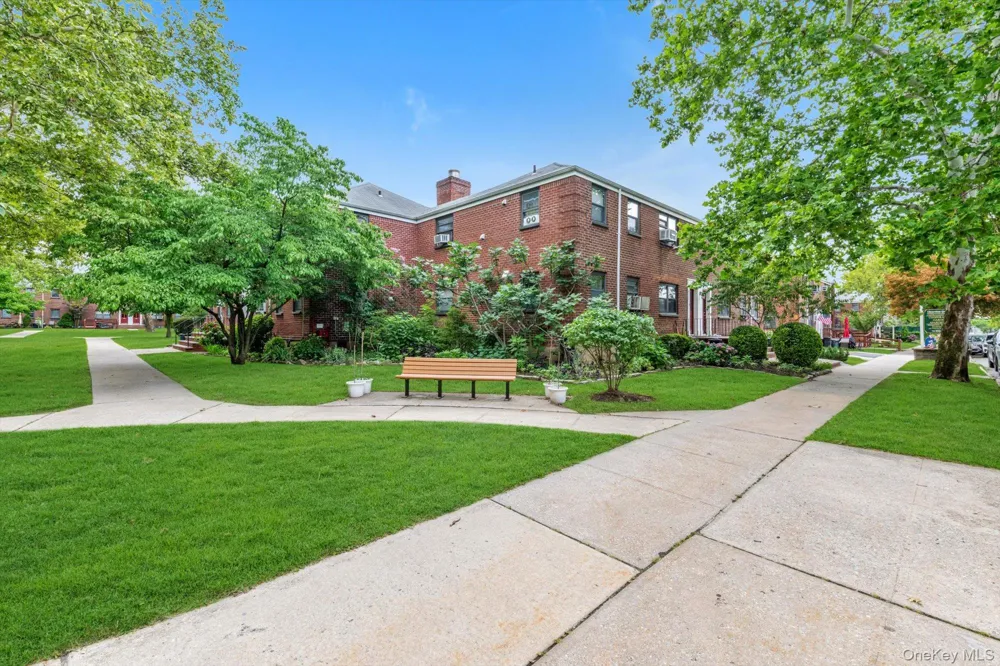 163-02 Willets Point Blvd. ##4-221 Whitestone, NY 11357