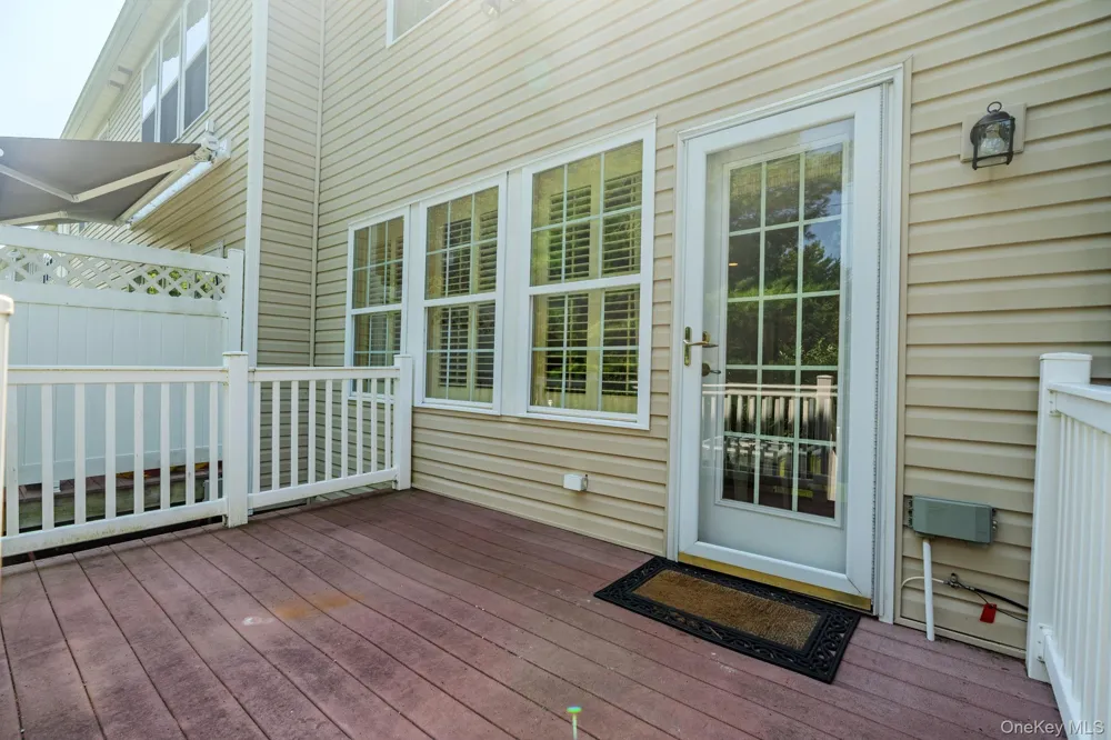 43 Torrey Pine Lane #82 Bay Shore, NY 11706