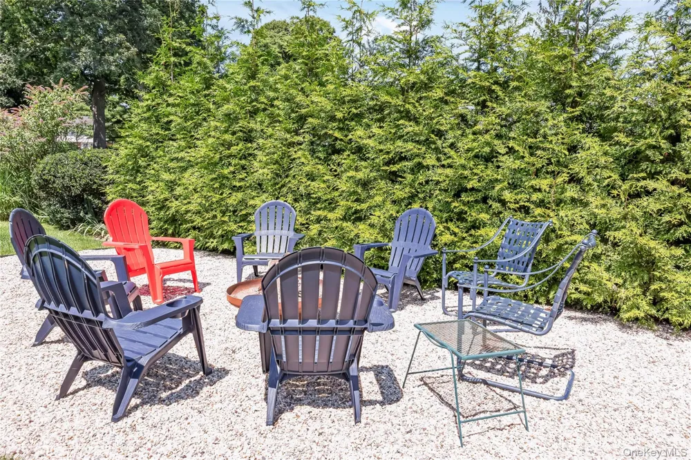 615 Sleepy Hollow Drive Shirley, NY 11967