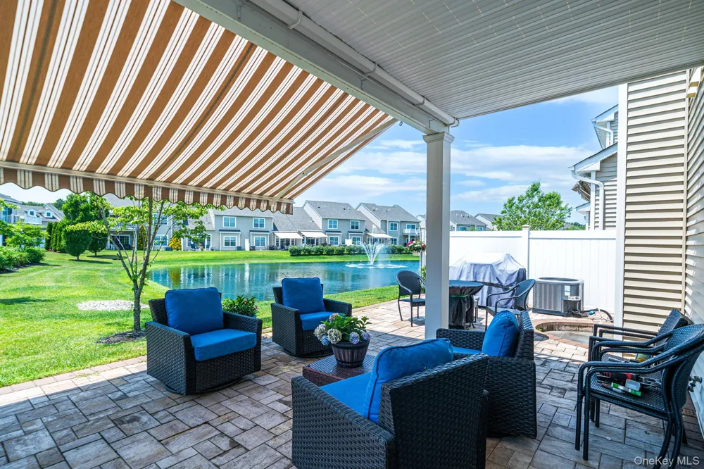 32 Avery Way Blue Point, NY 11772