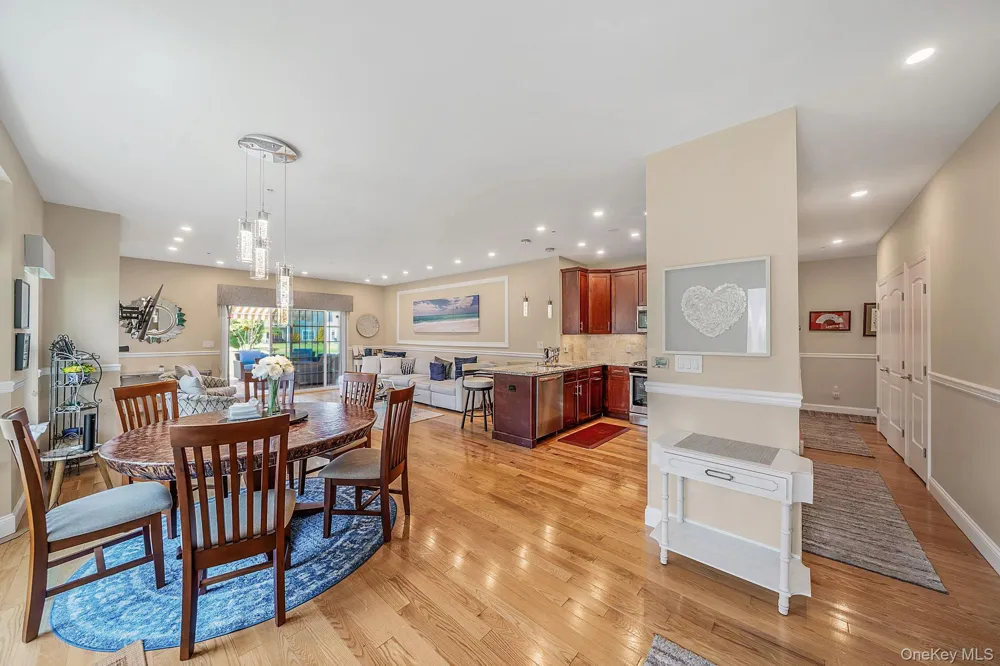 32 Avery Way Blue Point, NY 11772