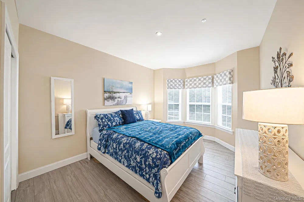 32 Avery Way Blue Point, NY 11772