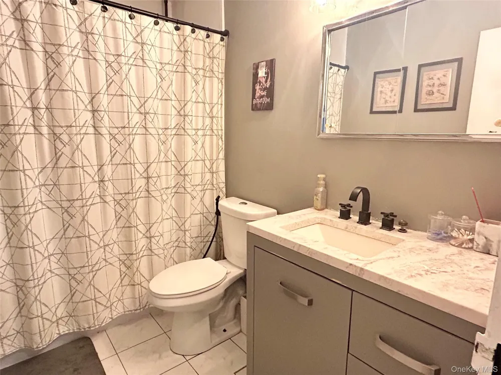 18 Cedar Court #18 Selden, NY 11784