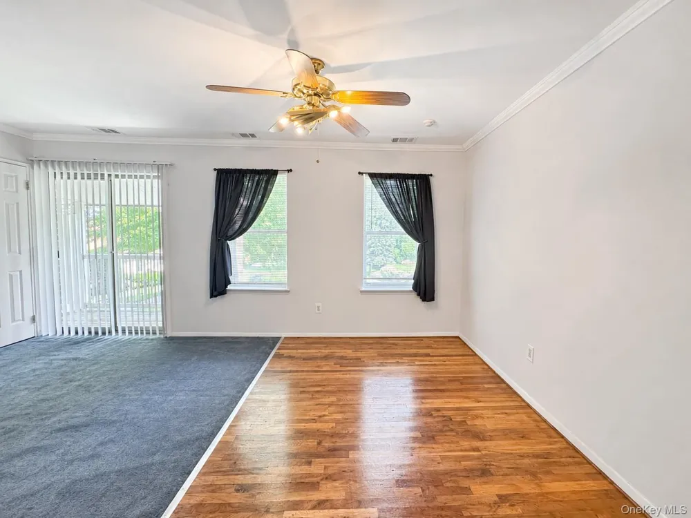 214 Artist Lake Drive Middle Island, NY 11953