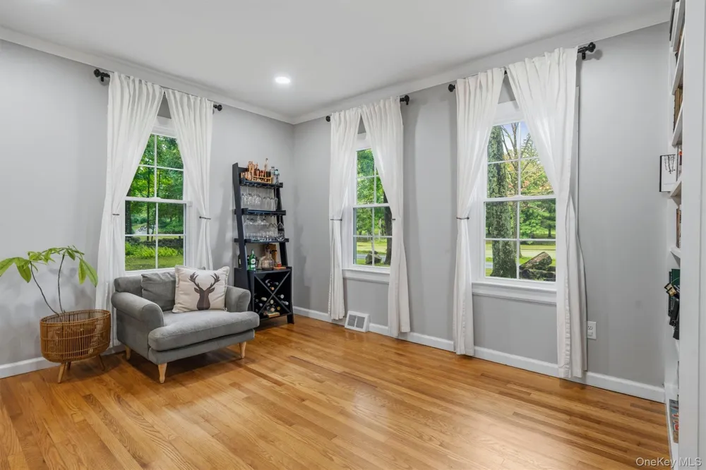 168 Shawangunk Road Middletown, NY 10940