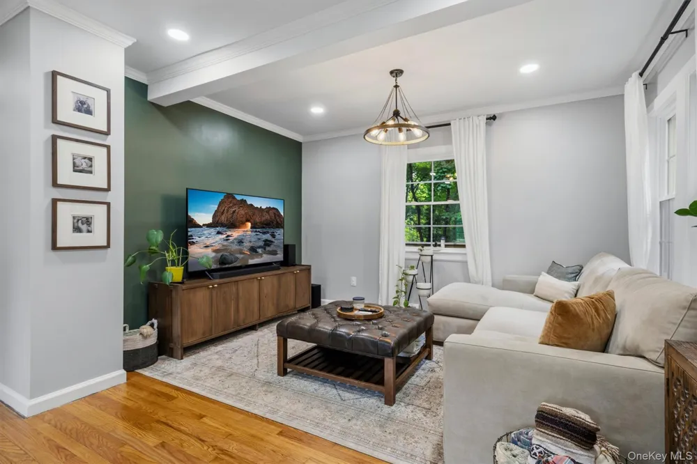 168 Shawangunk Road Middletown, NY 10940