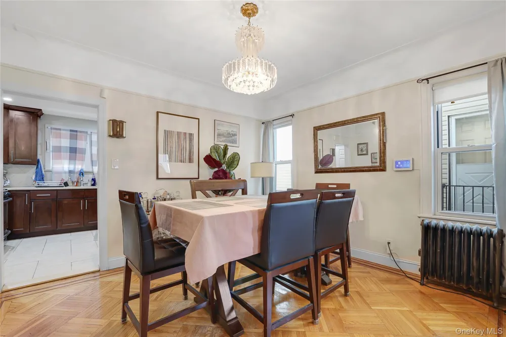 225-25 106th Avenue Queens Village, NY 11429