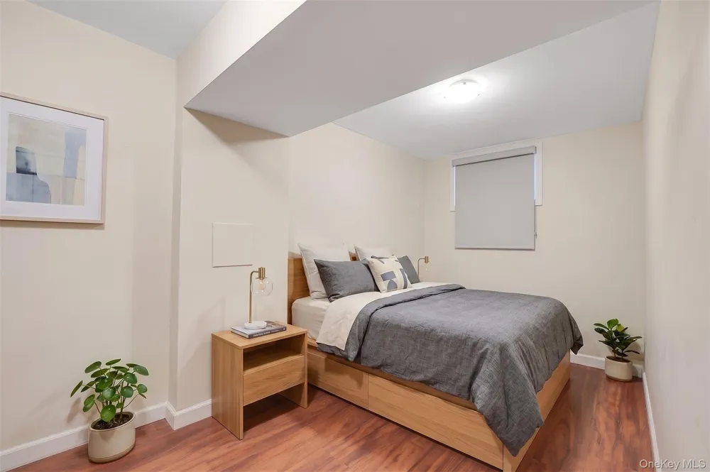 225-25 106th Avenue Queens Village, NY 11429