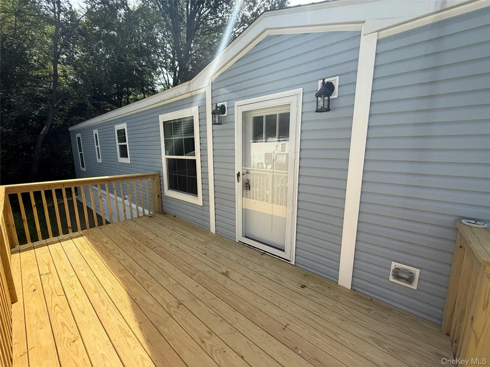 117 Forest Park (aka Hubert St) Wallkill, NY 12589