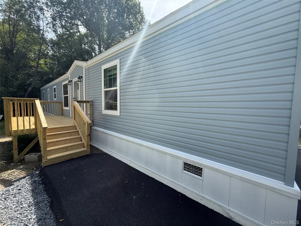 117 Forest Park (aka Hubert St) Wallkill, NY 12589