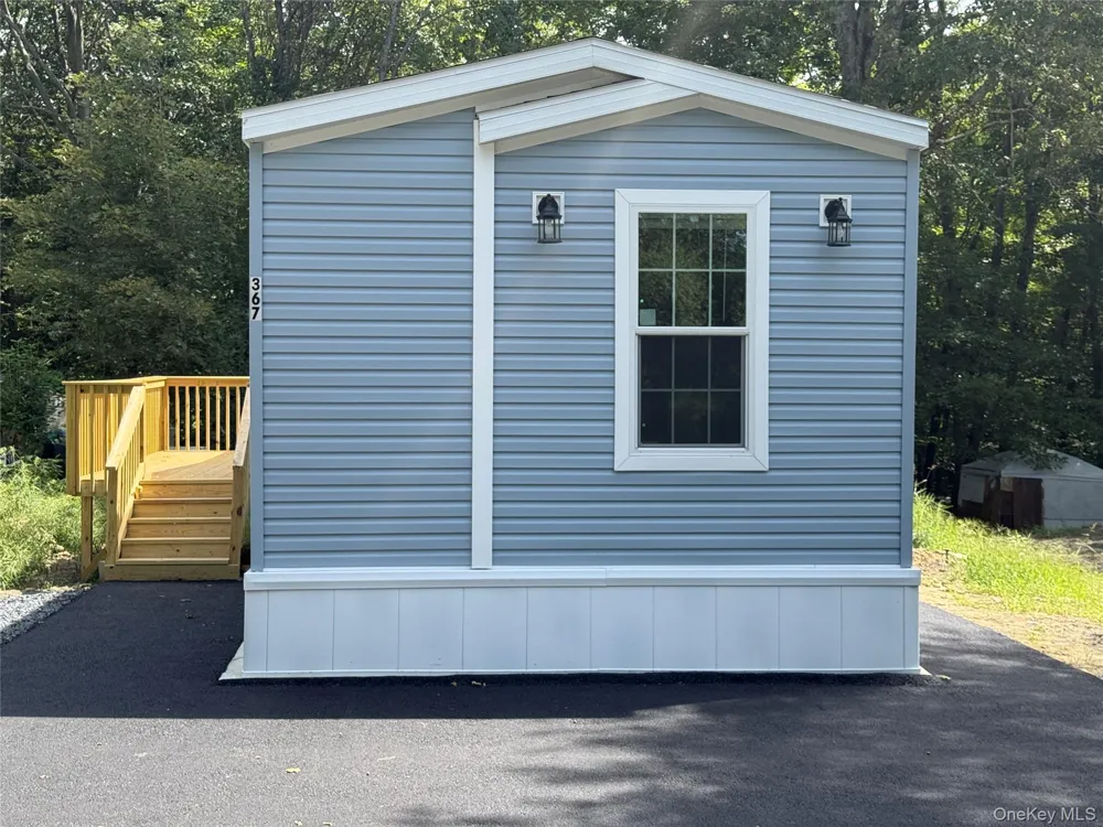117 Forest Park (aka Hubert St) Wallkill, NY 12589