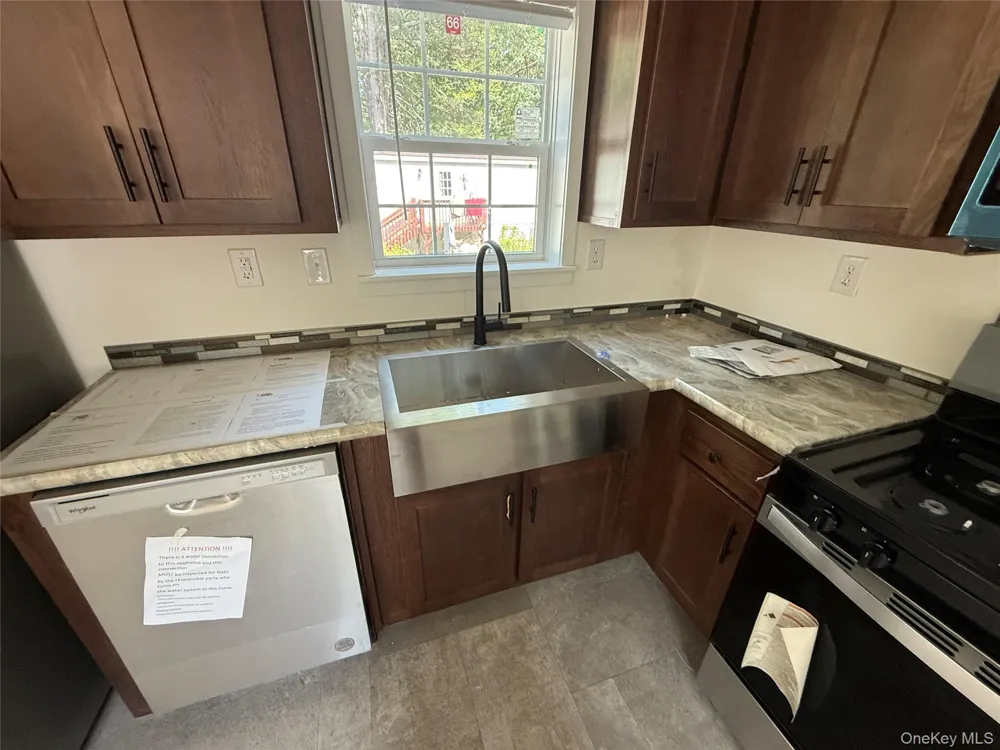 117 Forest Park (aka Hubert St) Wallkill, NY 12589