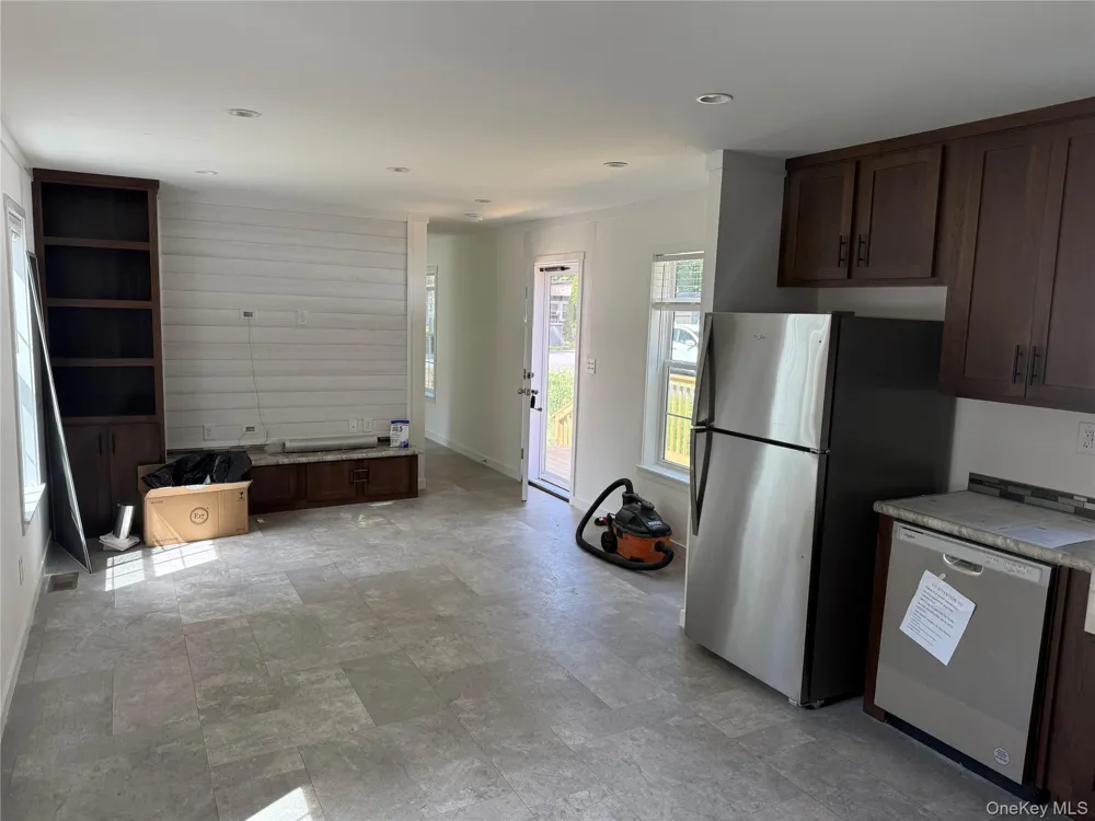 117 Forest Park (aka Hubert St) Wallkill, NY 12589
