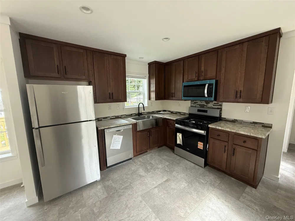 114 Forest Park (aka Hubert St) Wallkill, NY 12589