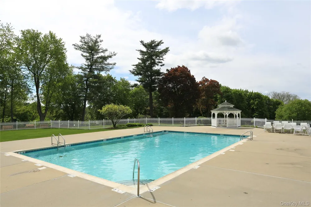 23 Bayberry Drive Peekskill, NY 10566
