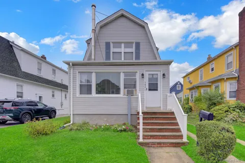 342 E Walnut Street