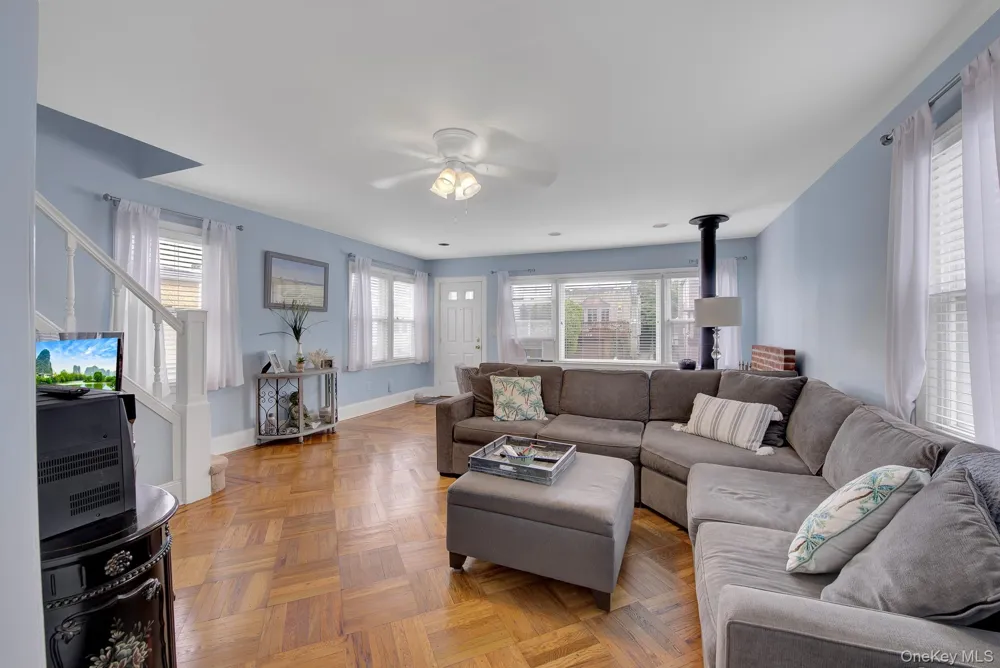 342 E Walnut Street Long Beach, NY 11561
