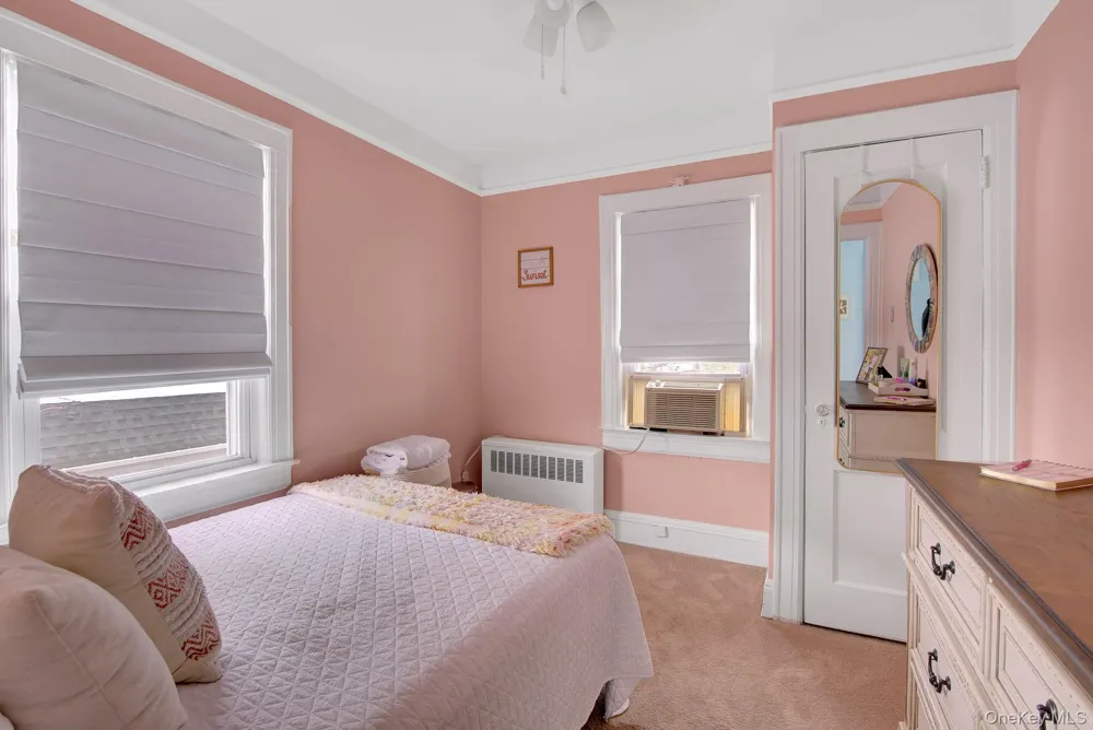 342 E Walnut Street Long Beach, NY 11561