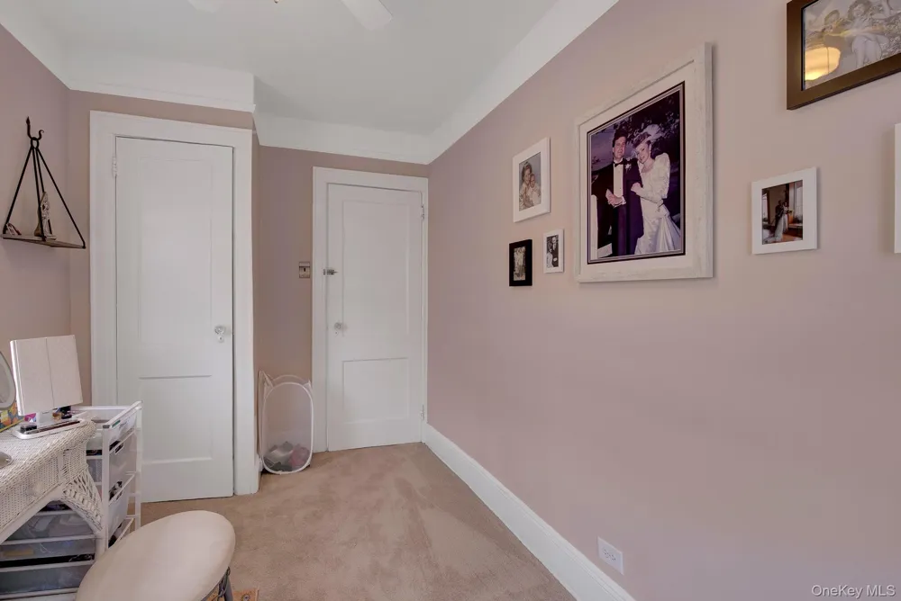 342 E Walnut Street Long Beach, NY 11561