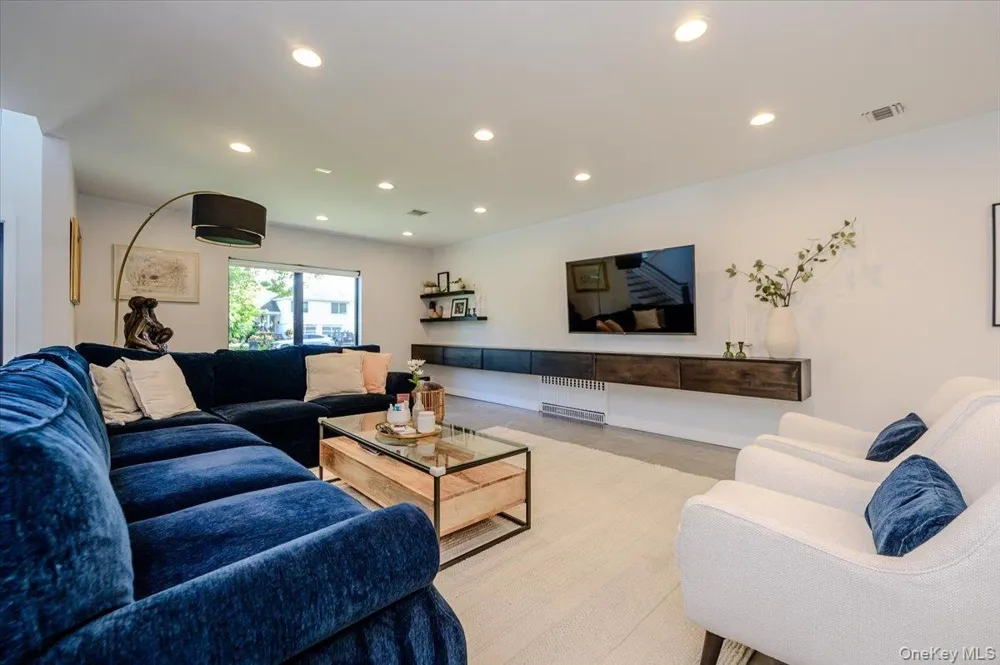 1453 Park Street Atlantic Beach, NY 11509