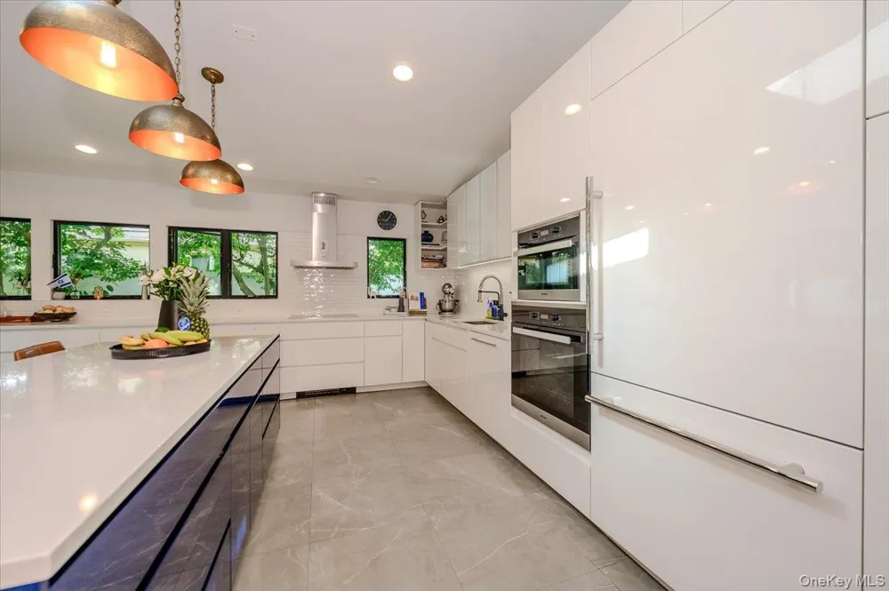 1453 Park Street Atlantic Beach, NY 11509