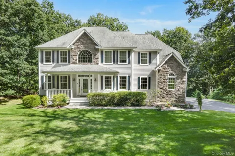 127 Shagbark Lane