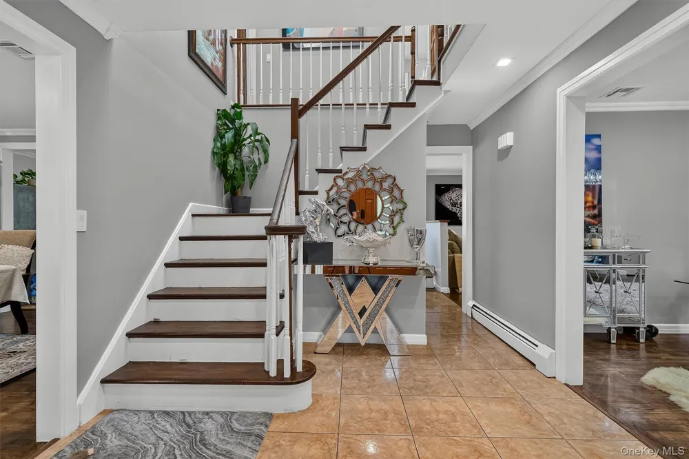 11 Allison Circle Garnerville, NY 10923