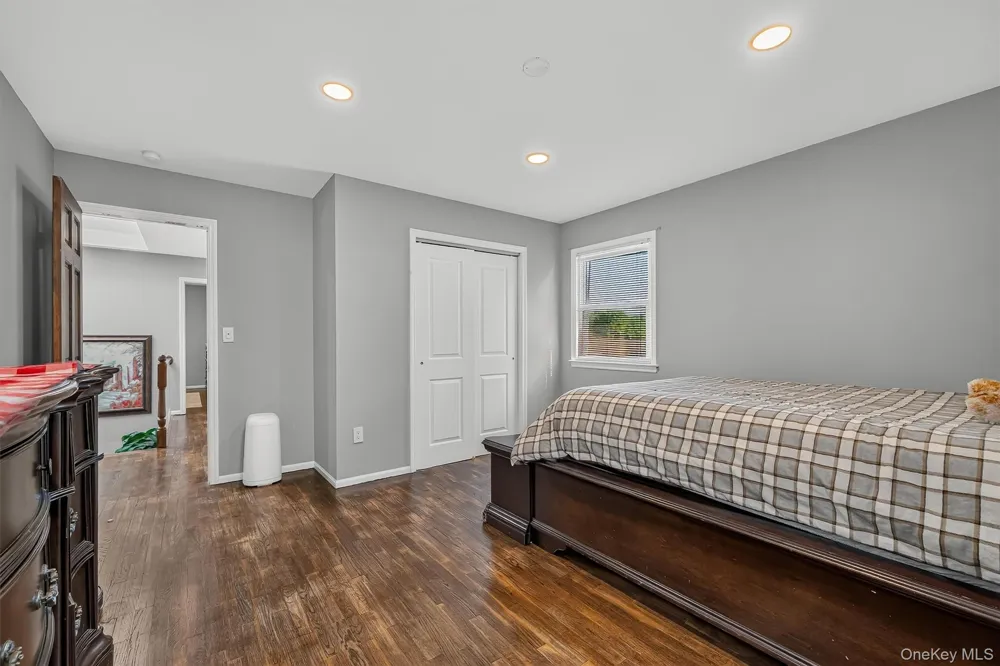 11 Allison Circle Garnerville, NY 10923