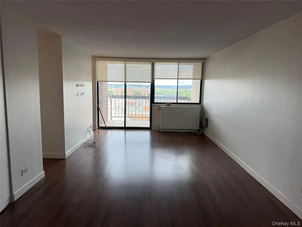 2 BAY CLUB DRIVE #7Y Bayside, NY 11360