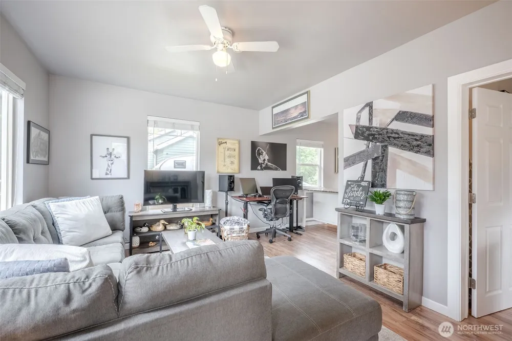 845 3rd Avenue NW Issaquah, WA 98027