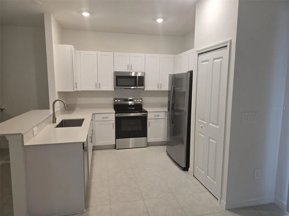 9343 CANNON BEACH DRIVE Parrish, FL 34219