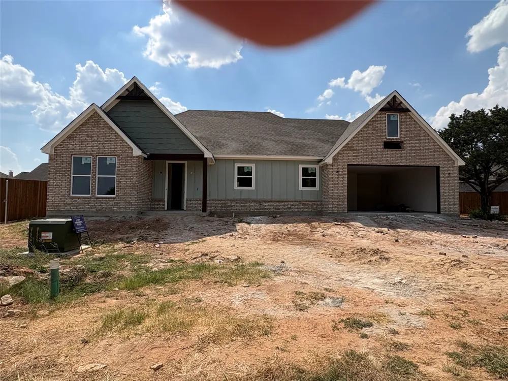 105 Vista Ridge Street Glen Rose, TX 76043