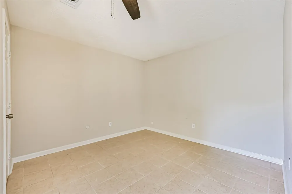 1113 Heron Drive Seabrook, TX 77586