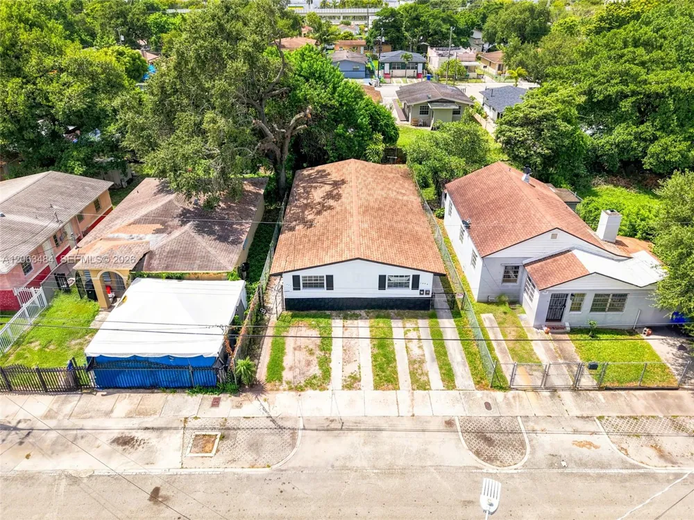 Address Not Shown Miami, FL 33142