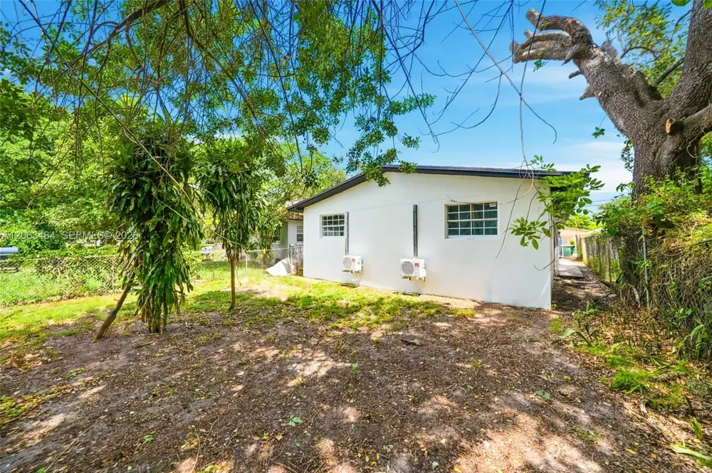 Address Not Shown Miami, FL 33142