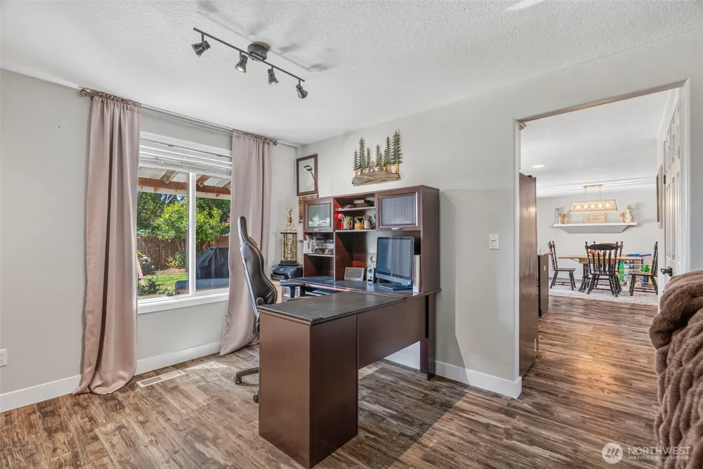 63 Chickadee Drive Kelso, WA 98626
