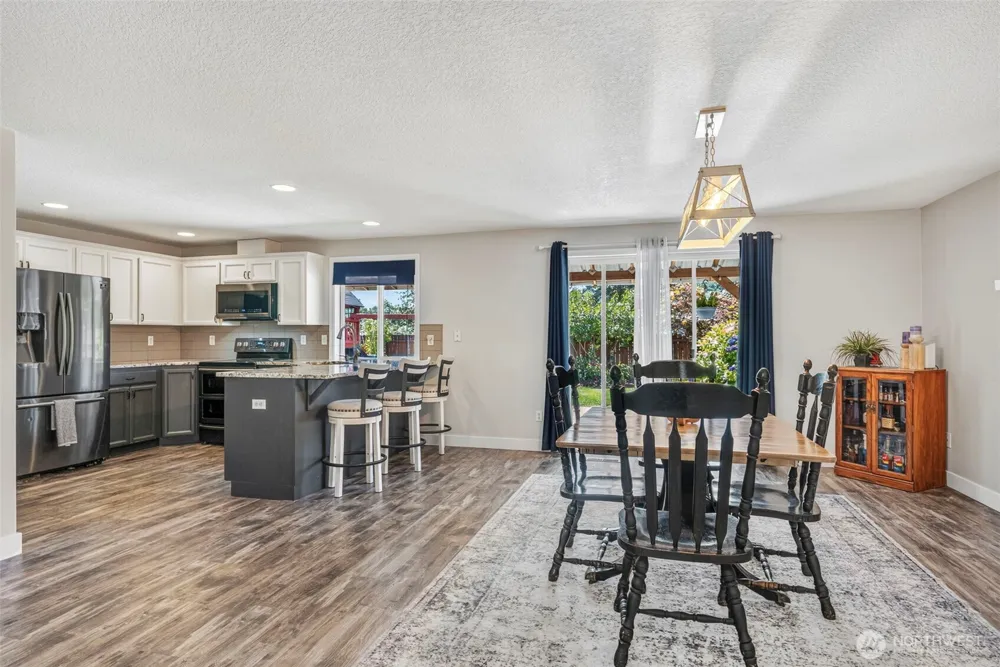63 Chickadee Drive Kelso, WA 98626