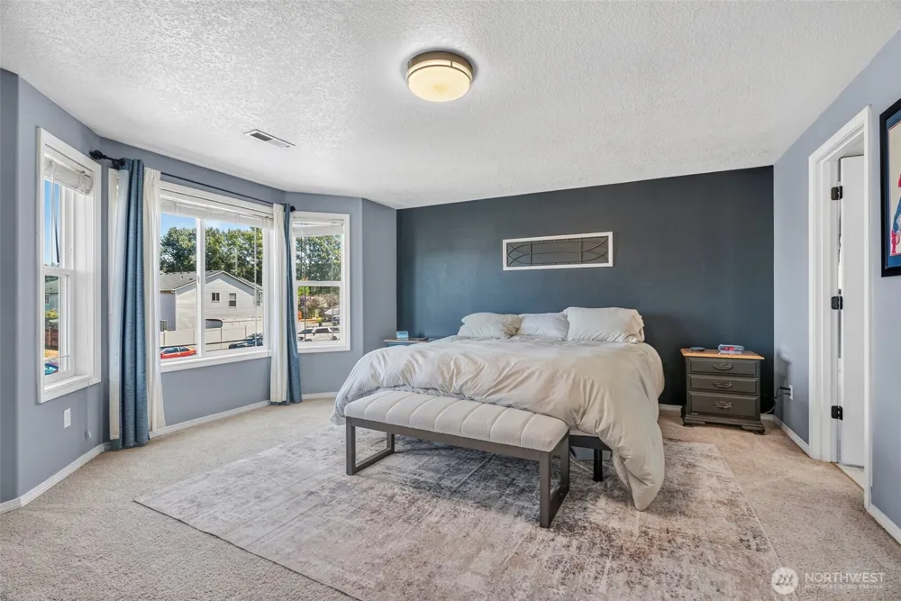 63 Chickadee Drive Kelso, WA 98626