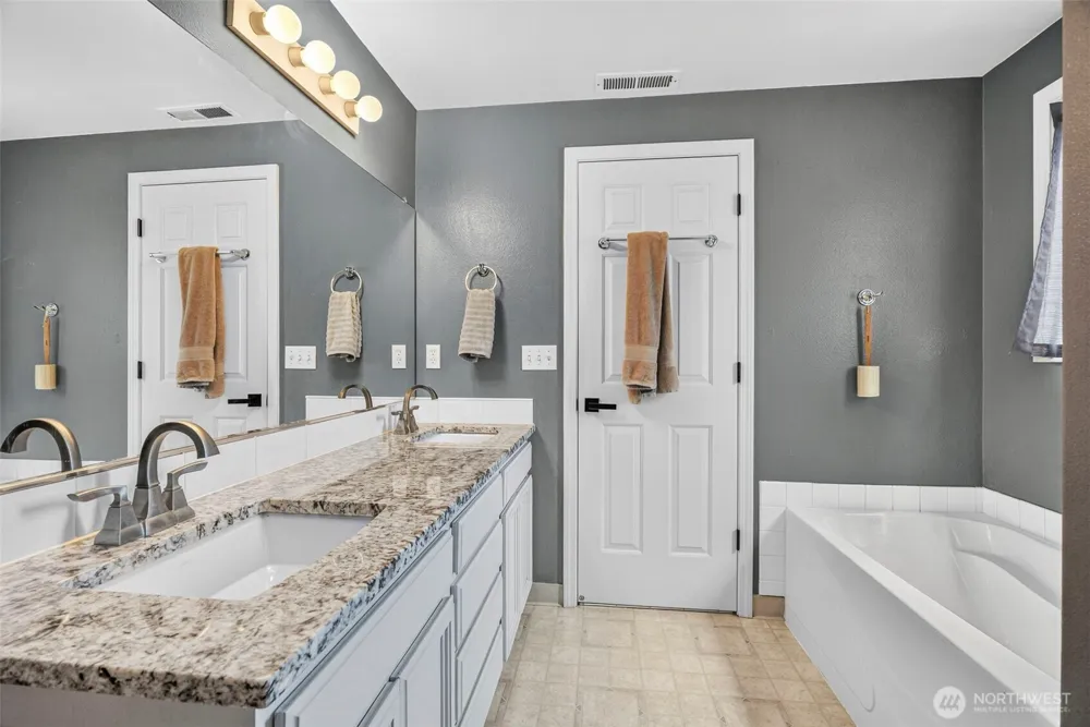 63 Chickadee Drive Kelso, WA 98626
