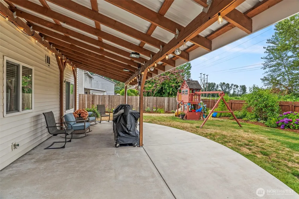 63 Chickadee Drive Kelso, WA 98626