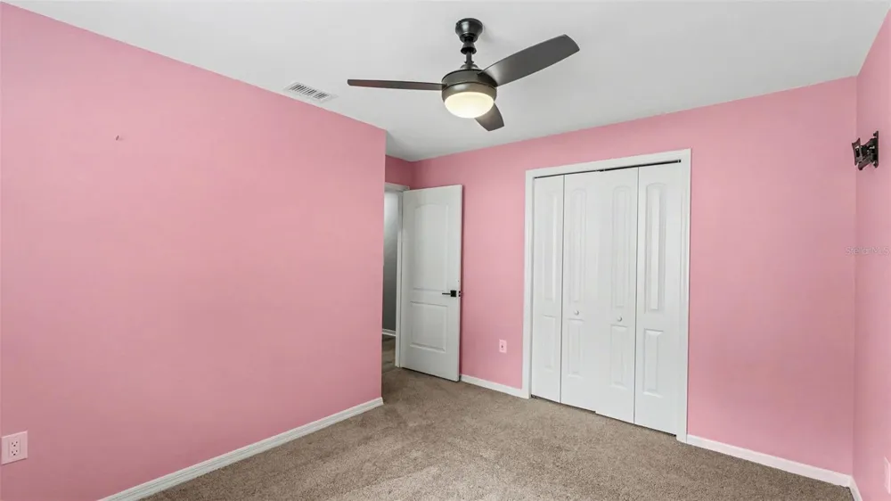 717 WOODHILL DRIVE Lakeland, FL 33813