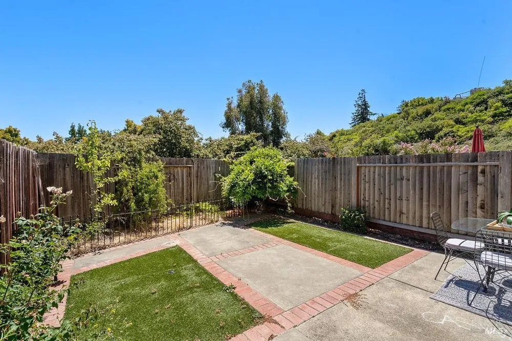 386 Columbia Circle Benicia, CA 94510