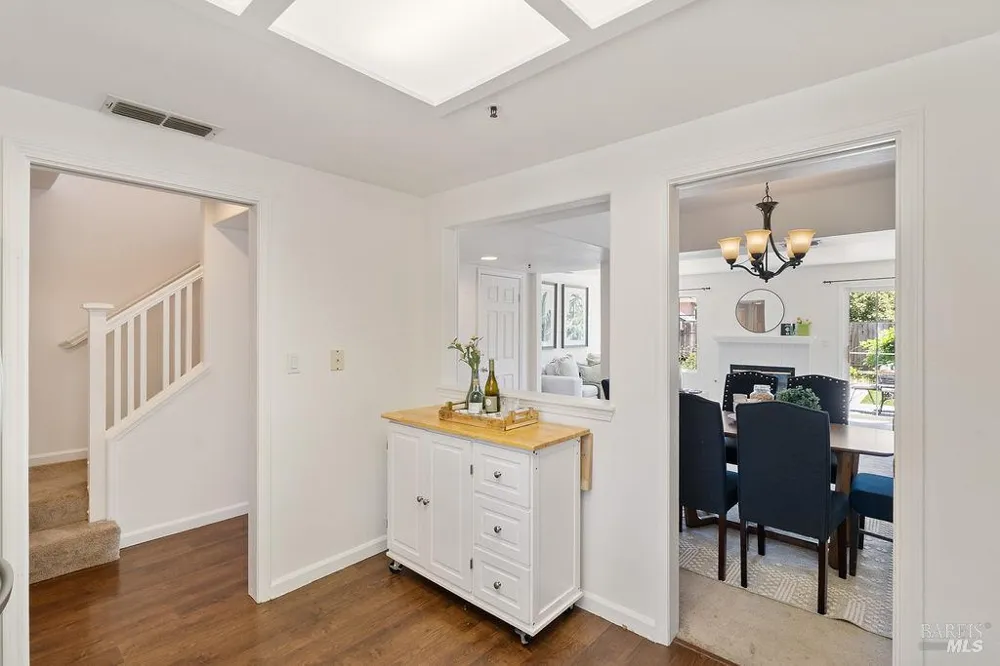 386 Columbia Circle Benicia, CA 94510