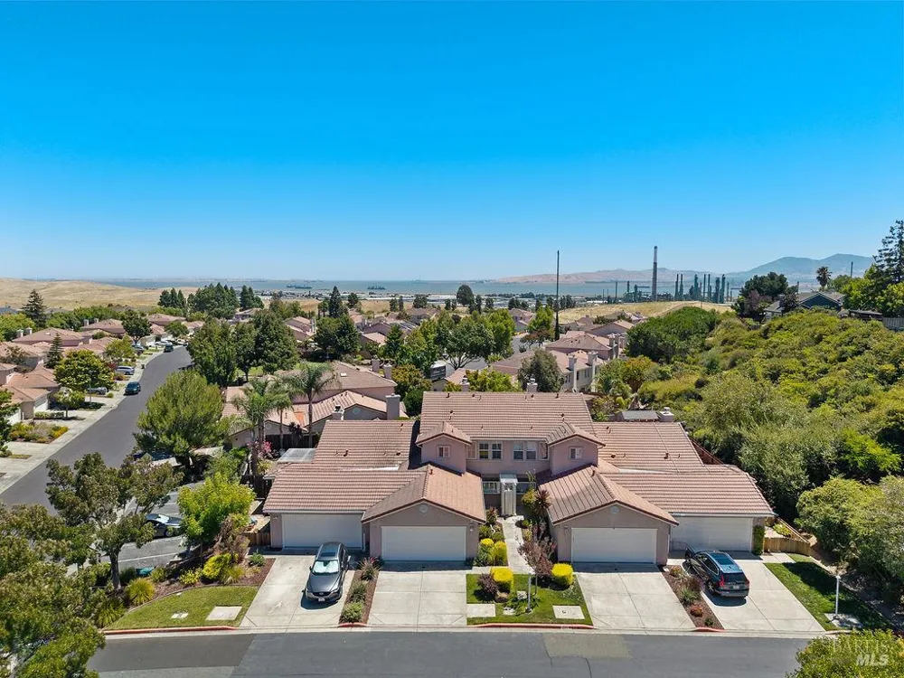386 Columbia Circle Benicia, CA 94510