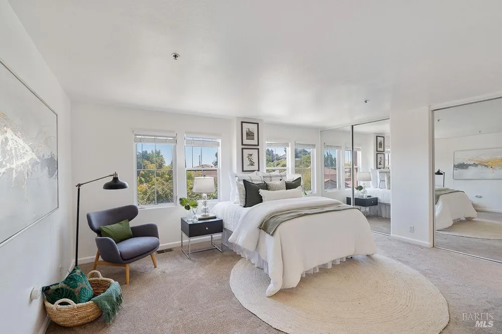 386 Columbia Circle Benicia, CA 94510